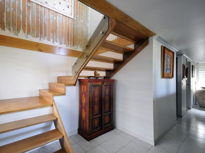 1/8 East Street, Burleigh Heads QLD 4220