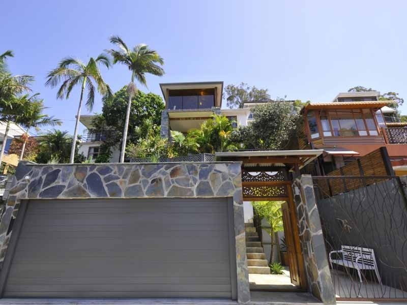 1/8 East Street, Burleigh Heads QLD 4220