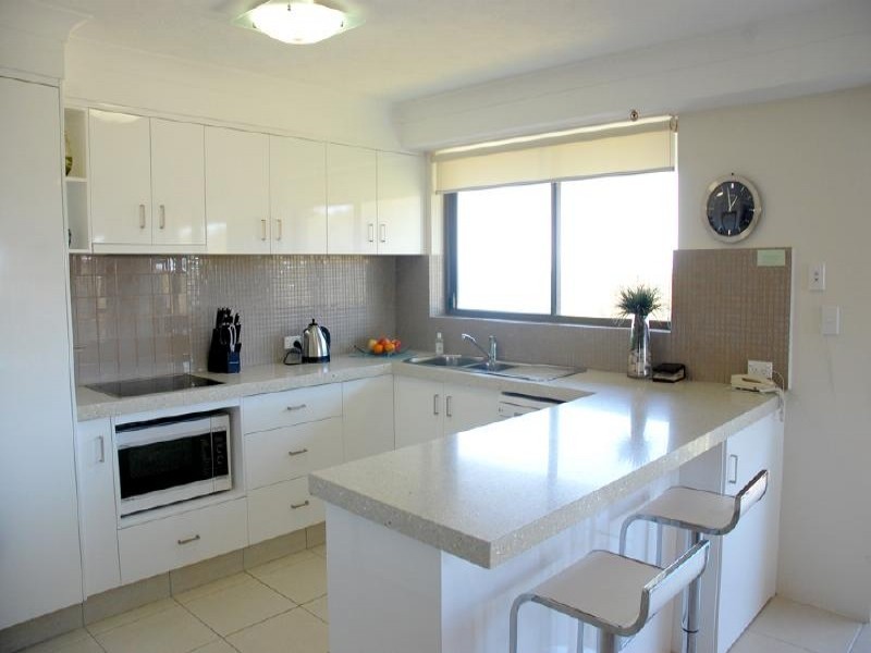 60/45 Hayle Street, Burleigh Heads QLD 4220