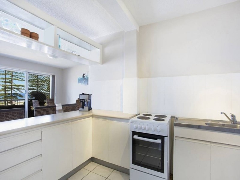 10/168 Hedges Avenue, Mermaid Beach QLD 4218