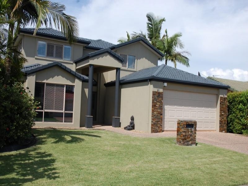 16 Northwestern Ct, Varsity Lakes QLD 4227