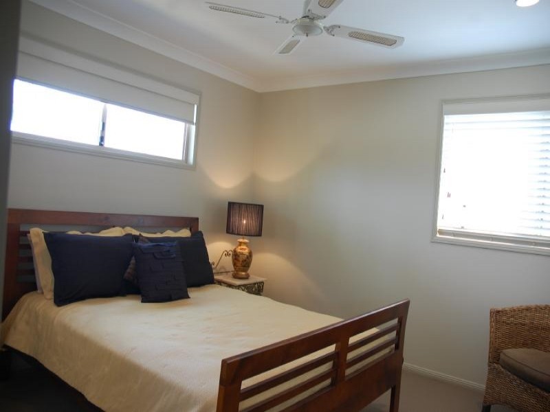 16 Northwestern Ct, Varsity Lakes QLD 4227