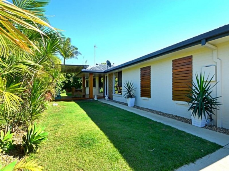 7 Joan Street, Burleigh Waters QLD 4220
