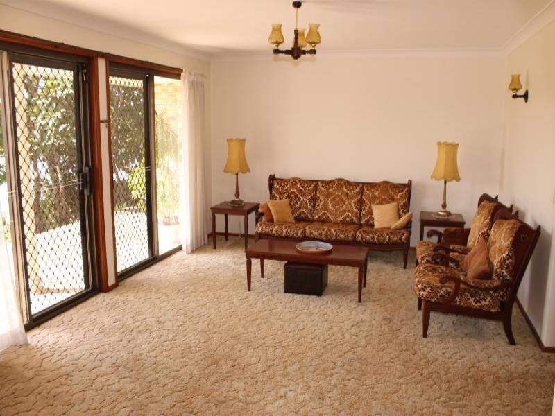 172 Burleigh Street, Burleigh Waters QLD 4220