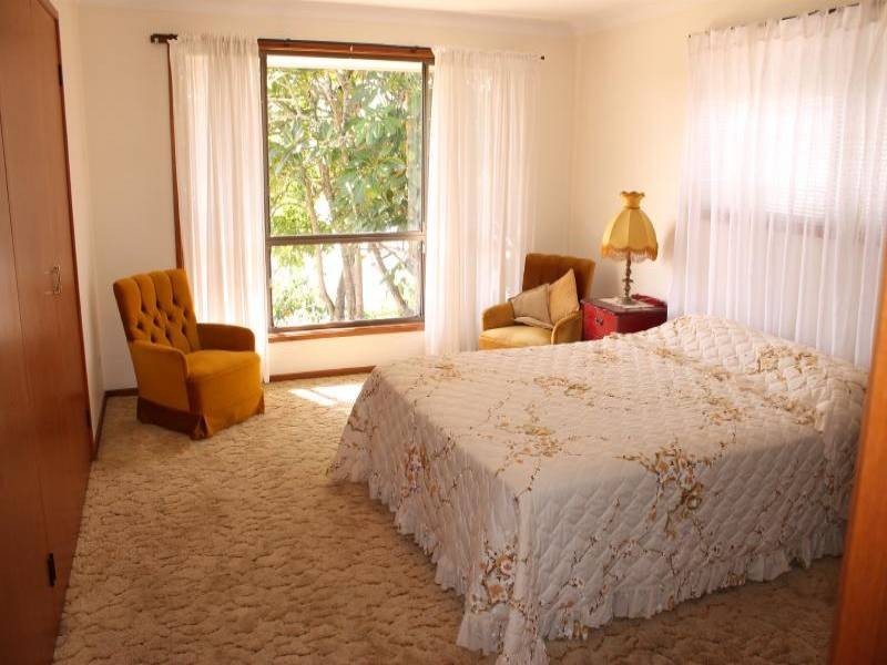 172 Burleigh Street, Burleigh Waters QLD 4220