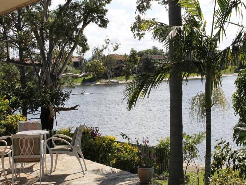 172 Burleigh Street, Burleigh Waters QLD 4220