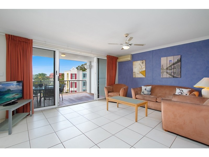 45/28 Chairlift Avenue, Miami QLD 4220