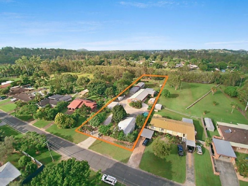 34 Larch Street, Tallebudgera QLD 4228