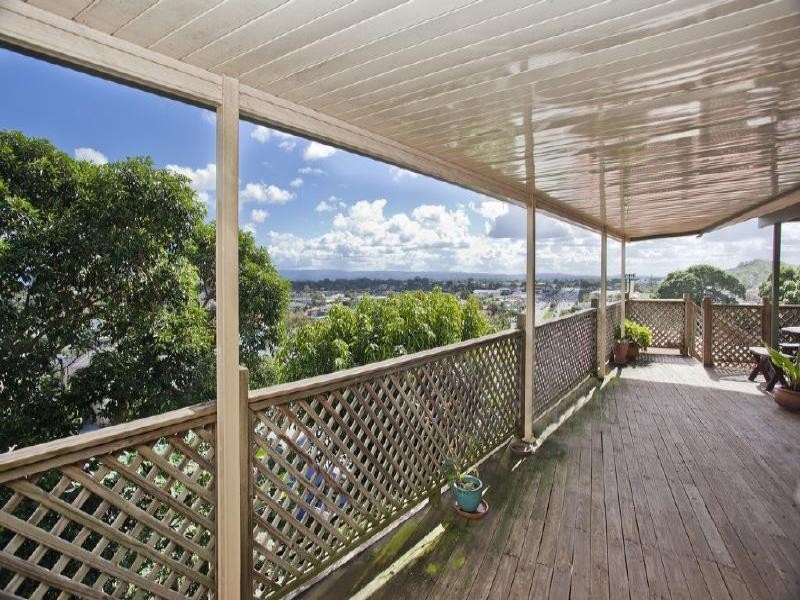 26 Brakes Cresent, Miami QLD 4220