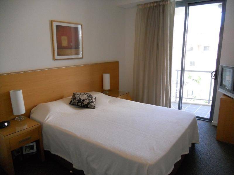 1136/1 Ocean Street,, Burleigh Heads QLD 4220