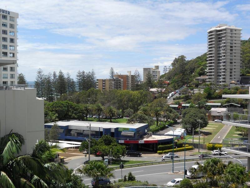 1136/1 Ocean Street,, Burleigh Heads QLD 4220