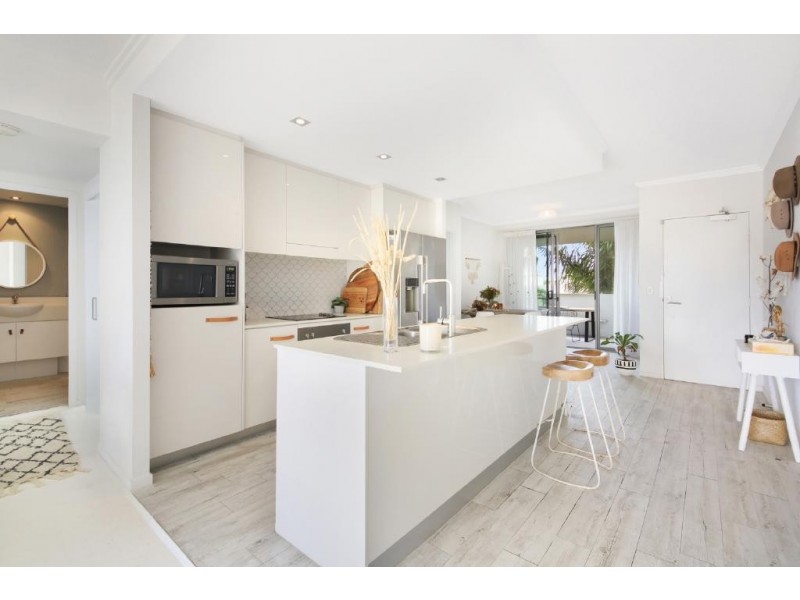 39/2 Gaven Cresent, Mermaid Beach QLD 4218