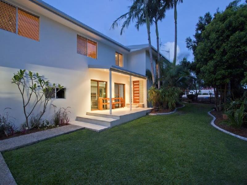 66 Skyline Terrace, Burleigh Heads QLD 4220