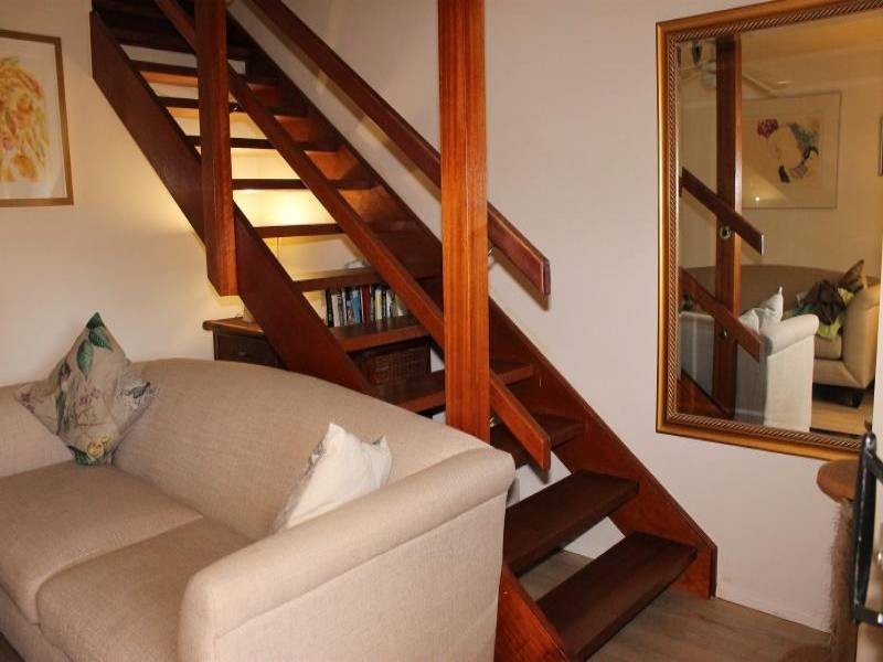 107/170 Bardon Avenue, Burleigh Waters QLD 4220