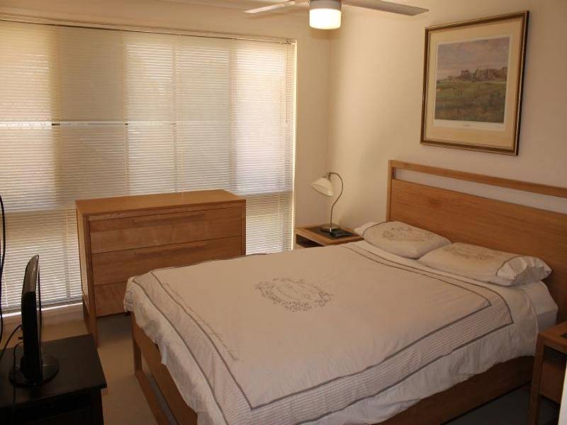 107/170 Bardon Avenue, Burleigh Waters QLD 4220