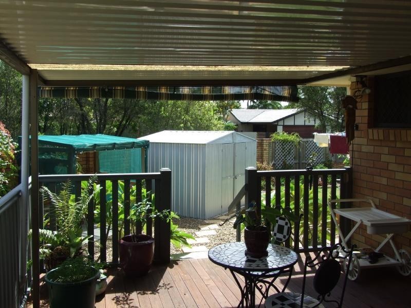 1/1 Greenleaf Close, Burleigh Waters QLD 4220