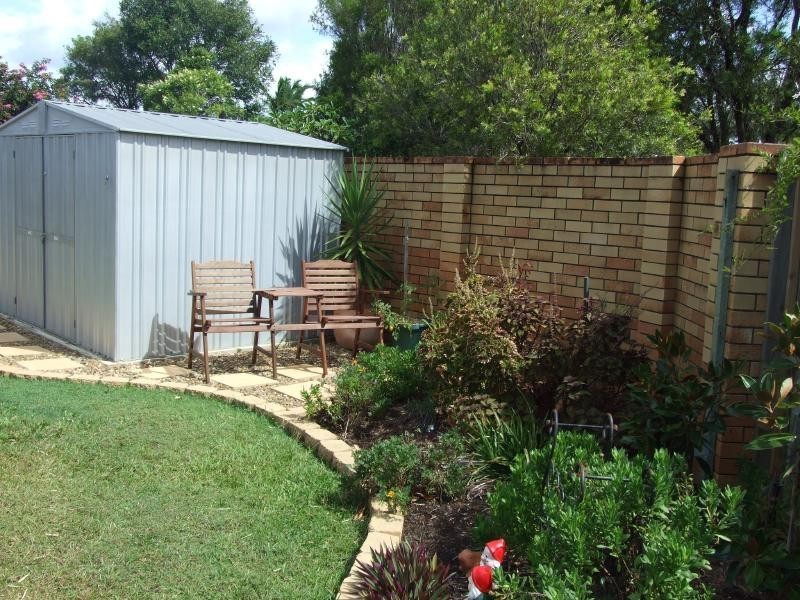 1/1 Greenleaf Close, Burleigh Waters QLD 4220
