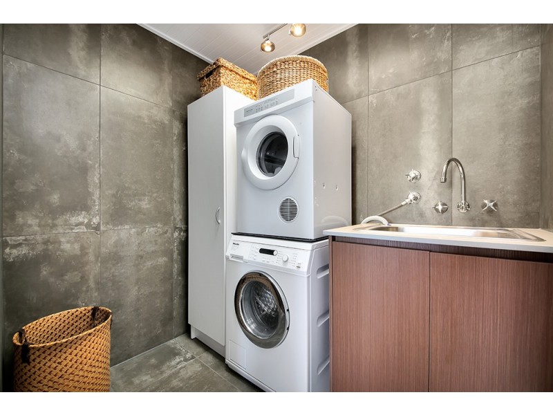 56/30 The Esplanade, Burleigh Heads QLD 4220