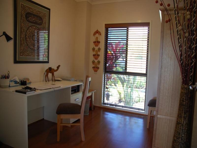 36 Majorca Cres, Varsity Lakes QLD 4227