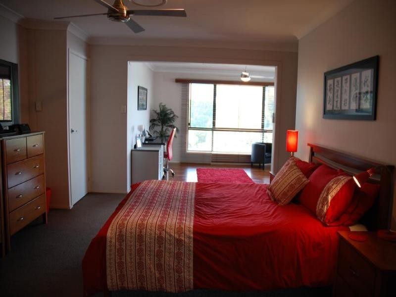 36 Majorca Cres, Varsity Lakes QLD 4227