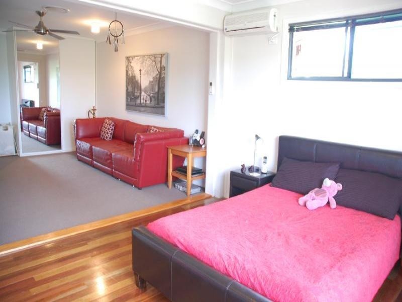 36 Majorca Cres, Varsity Lakes QLD 4227