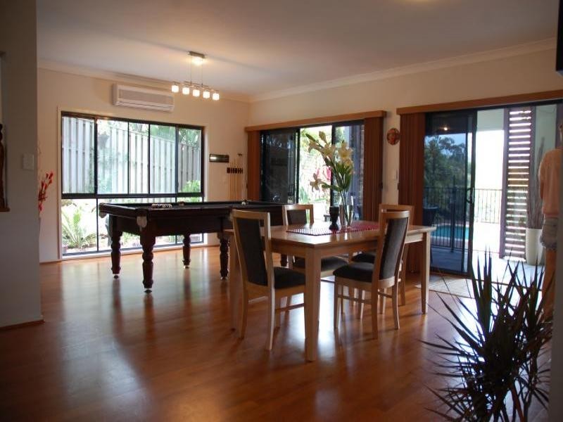 36 Majorca Cres, Varsity Lakes QLD 4227