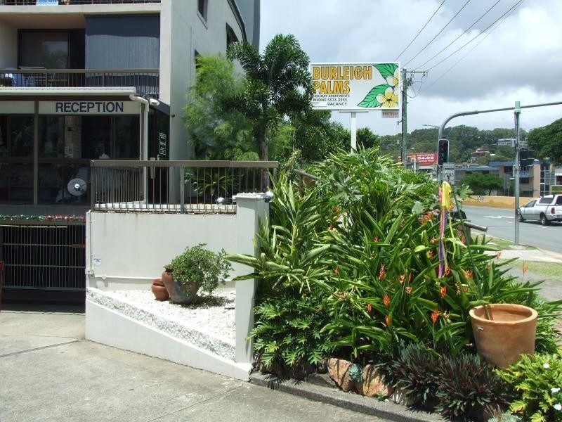 30/1849 Gold Coast Hwy, Burleigh Heads QLD 4220