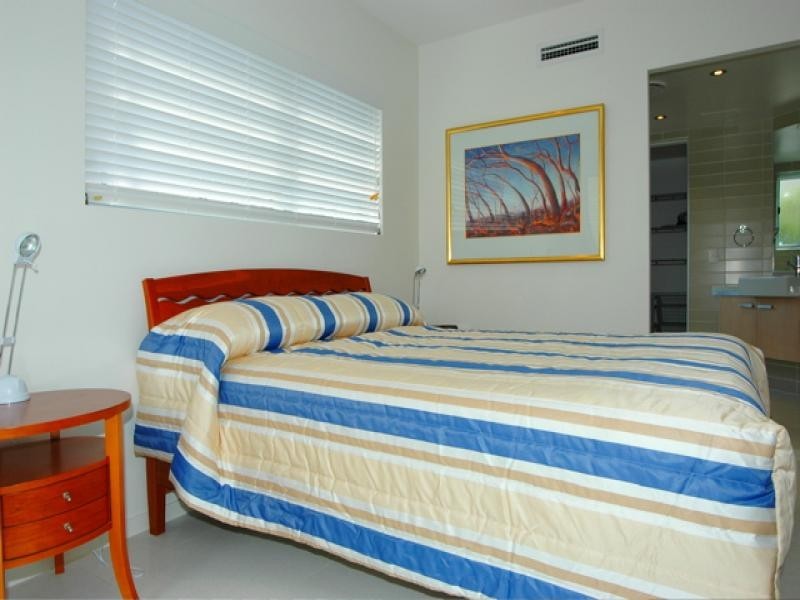 1/21 Ventura Road, Mermaid Beach QLD 4218