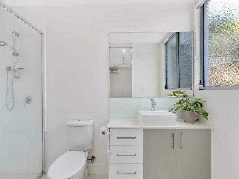 3/10 Tallebudgera Drive, Palm Beach QLD 4221