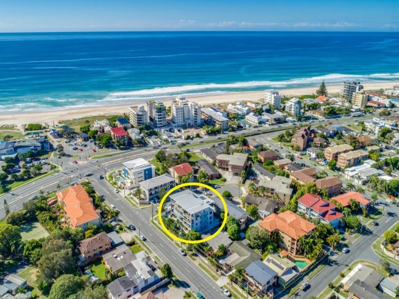 3/10 Tallebudgera Drive, Palm Beach QLD 4221