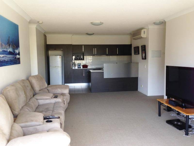 3202/12 Executive Drive, Varsity Lakes QLD 4227