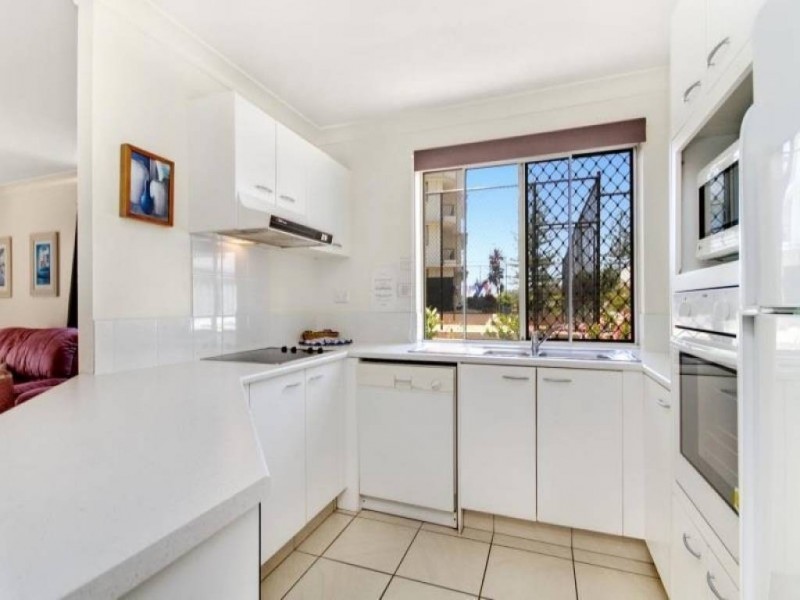 12/1915 Gold Coast Highway, Burleigh Heads QLD 4220