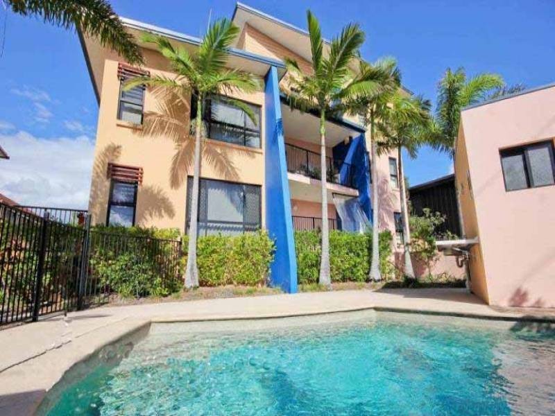 13/2104 Gold Coast Highway, Miami QLD 4220