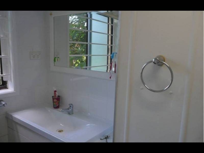 1/1881 Gold Coast Highway, Burleigh Heads QLD 4220