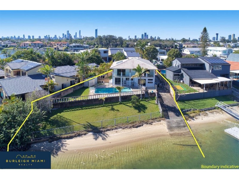 36 Conifer Crescent, Broadbeach Waters QLD 4218