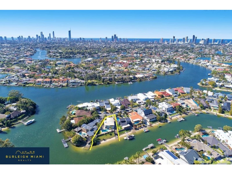 36 Conifer Crescent, Broadbeach Waters QLD 4218