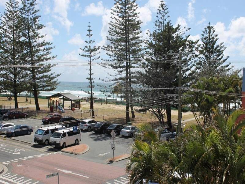 9/158 Hedges Ave, Mermaid Beach QLD 4218