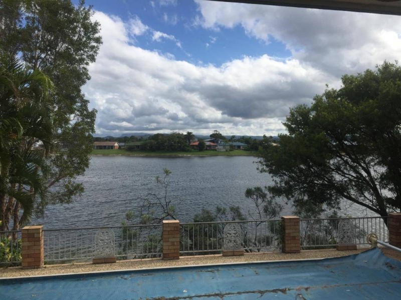 68 Burleigh Street, Burleigh Waters QLD 4220