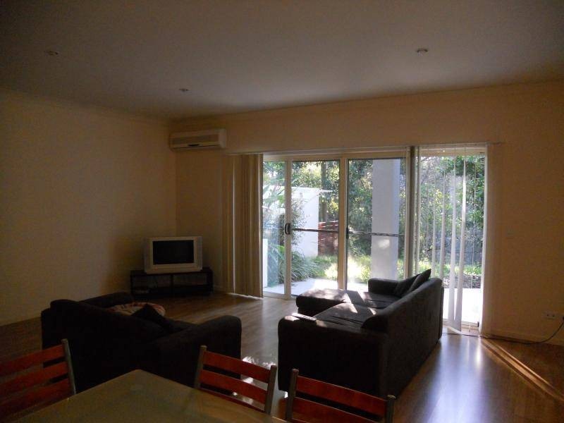 3/13 Ranier Cr, Varsity Lakes QLD 4227