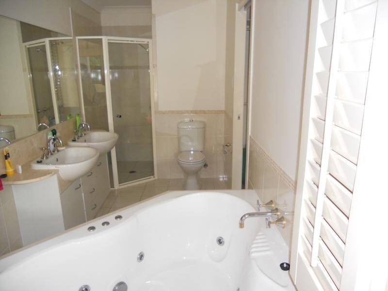 3/13 Ranier Cr, Varsity Lakes QLD 4227