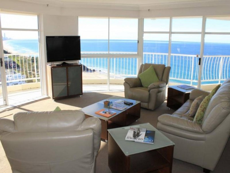 19E/238 The Esplanade, Miami QLD 4220