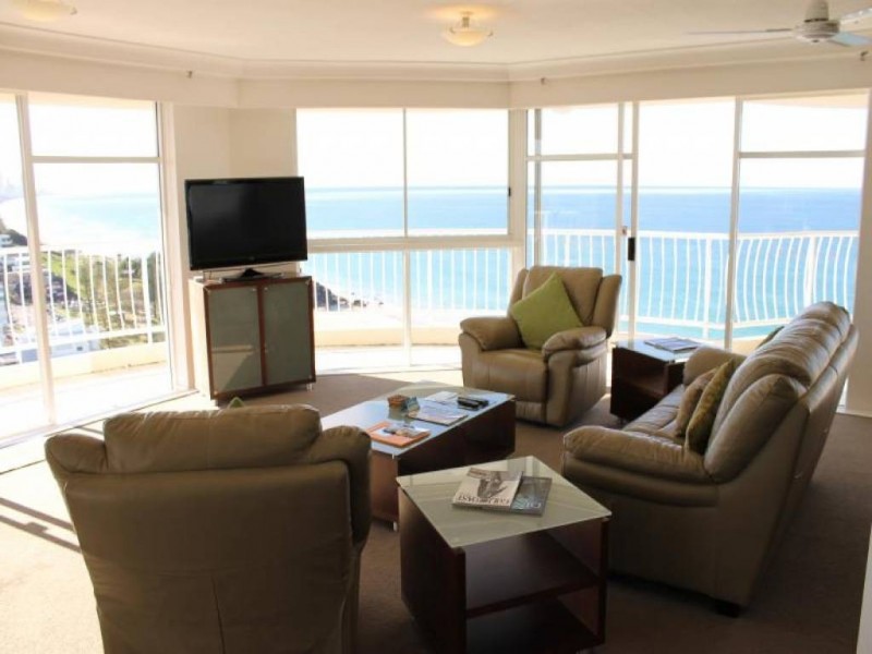 19E/238 The Esplanade, Miami QLD 4220