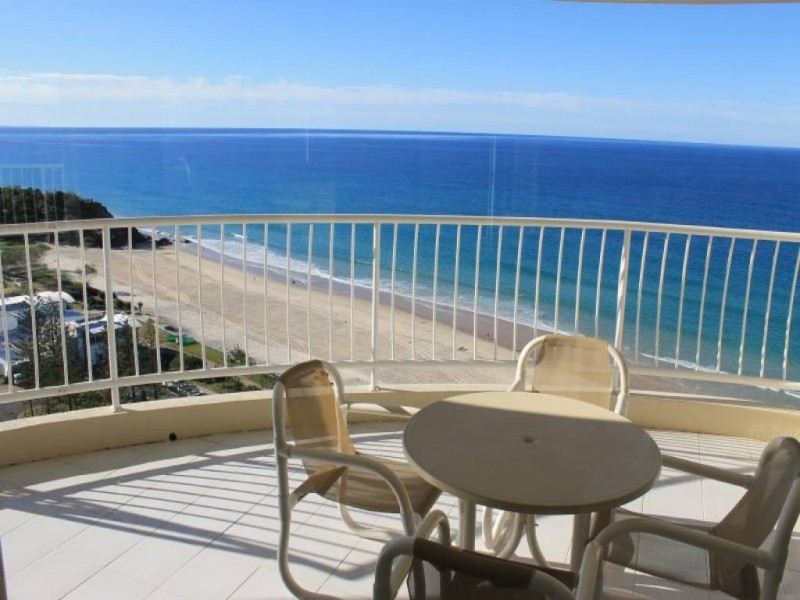 19E/238 The Esplanade, Miami QLD 4220