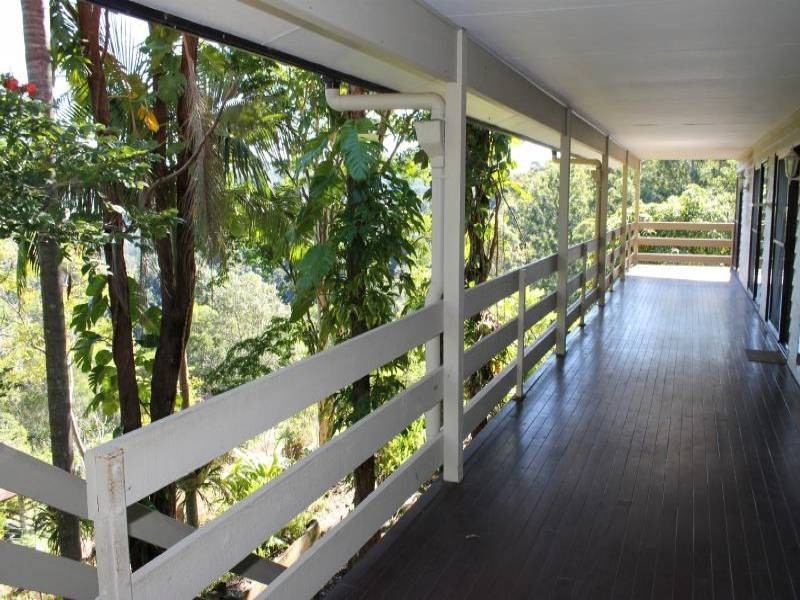 7 Reynella Road, Tallebudgera QLD 4228