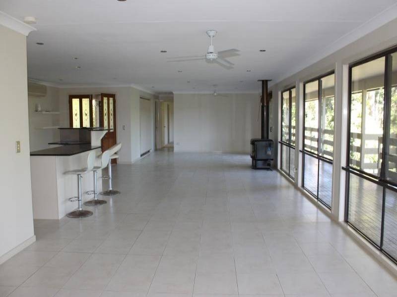 7 Reynella Road, Tallebudgera QLD 4228