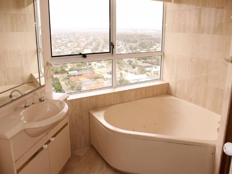 17c/3 Second Ave, Burleigh Heads QLD 4220