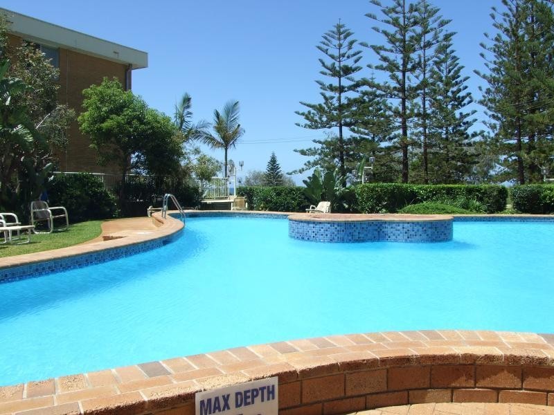 13D/238 The Esplanade, Burleigh Heads QLD 4220