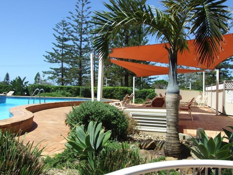 13D/238 The Esplanade, Burleigh Heads QLD 4220