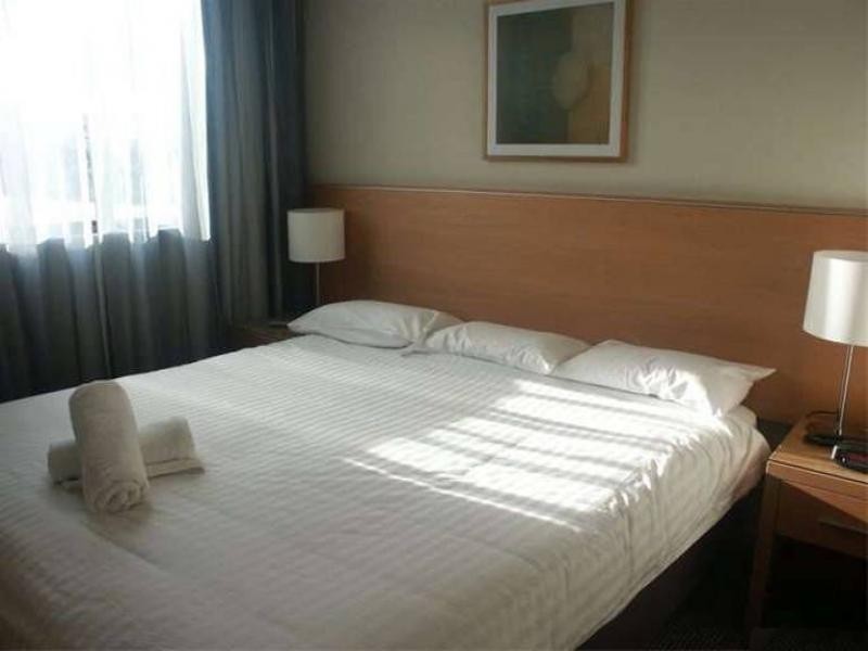 1071/1 Ocean Street, Burleigh Heads QLD 4220