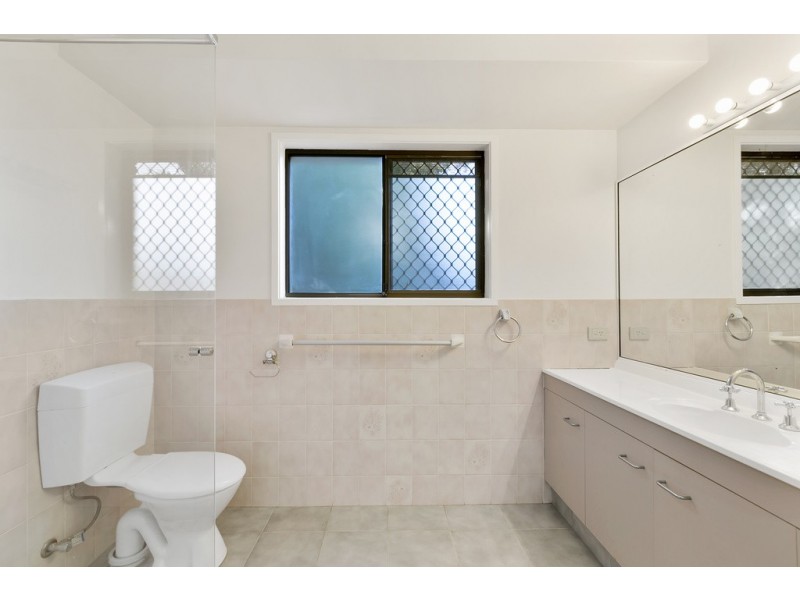 134 Glen Eagles Drive, Robina QLD 4226